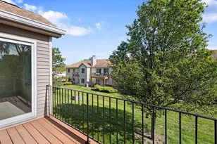 7030 Park Ln Ct, Woodridge, IL 60517 - Photo 14