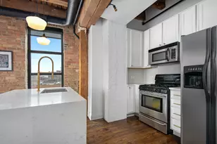 106 N Aberdeen St, Chicago, IL 60607 - Photo 4