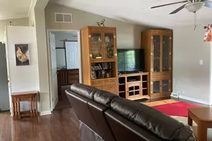 5354 Autumnash, Machesney Park, IL 61115 - Photo 6