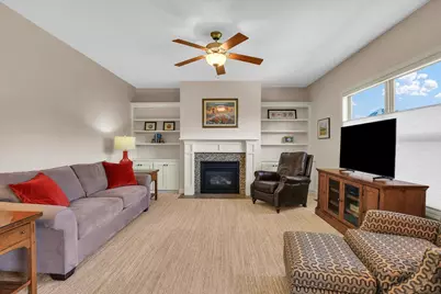 306 Preston Street, Savoy, IL 61874 - Photo 4