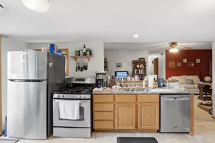 104 1st St E, Lyndon, IL 61261 - Photo 10