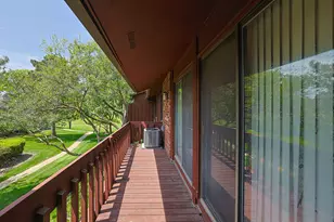 3101 Toulon Dr, Northbrook, IL 60062 - Photo 18