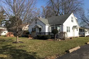 1154 S 8th Ave, Kankakee, IL 60901 - Photo 1