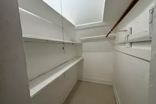 1058 N Kedzie Ave, Chicago, IL 60651 - Photo 12
