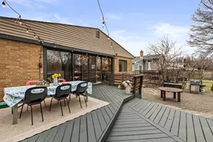 6323 N Kirkwood Ave, Chicago, IL 60646 - Photo 20
