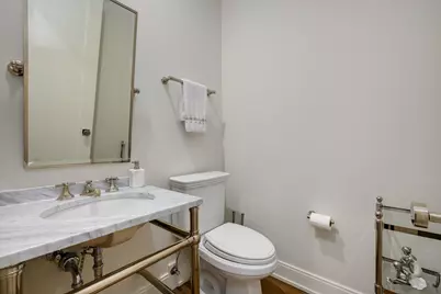 2119 N Kenmore Avenue, Chicago, IL 60614 - Photo 18