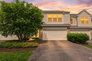 24835 Gates Ct, Plainfield, IL 60585 - Photo 2
