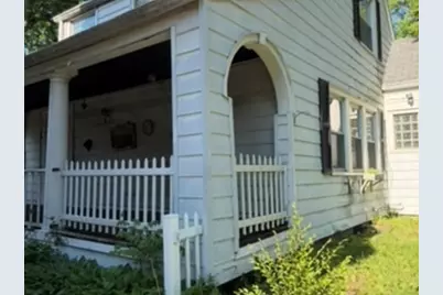 306 Elizabeth Street, Calumet City, IL 60409 - Photo 2