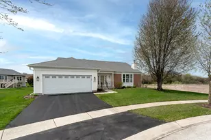 11525 Windsor Ct, Huntley, IL 60142 - Photo 1