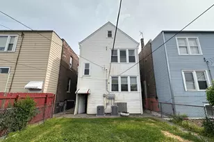 3134 W 42nd St, Chicago, IL 60632 - Photo 38