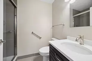 1 Bloomingdale Pl, Bloomingdale, IL 60108 - Photo 12