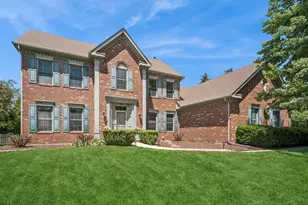493 Bond Dr, Batavia, IL 60510 - Photo 1