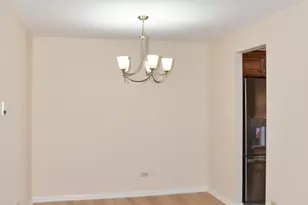 [Address not provided], Arlington Heights, IL 60004 - Photo 6