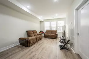2237 S Sacramento Ave, Chicago, IL 60623 - Photo 4