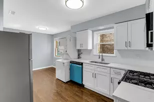5420 N Central Ave, Chicago, IL 60630 - Photo 12