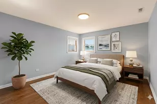 5420 N Central Ave, Chicago, IL 60630 - Photo 8