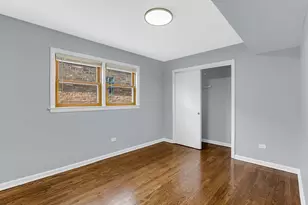 5420 N Central Ave, Chicago, IL 60630 - Photo 10