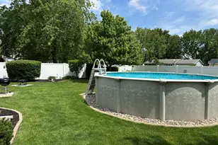 530 N Van Buren Ave, Bradley, IL 60915 - Photo 34