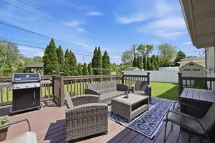 8549 Blueridge Ave, Hickory Hills, IL 60457 - Photo 26