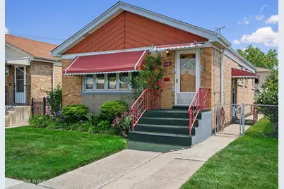 5403 S Lotus Avenue, Chicago, IL 60638 - Photo 1