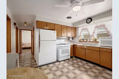 5403 S Lotus Avenue, Chicago, IL 60638 - Photo 4