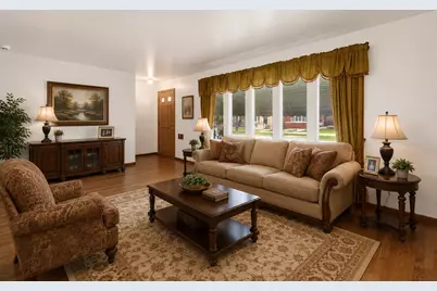 5403 S Lotus Avenue, Chicago, IL 60638 - Photo 2