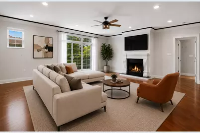 4755 N Kilbourn Avenue #2D, Chicago, IL 60630 - Photo 2