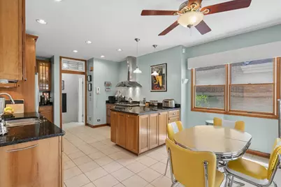 3242 N New England Avenue, Chicago, IL 60634 - Photo 10