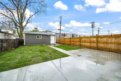 1132 N Waller Avenue, Chicago, IL 60651 - Photo 32