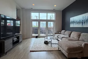 725 N Aberdeen St, Chicago, IL 60607 - Photo 10