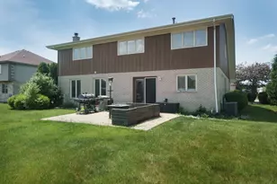 22021 Neptune Ln, Richton Park, IL 60471 - Photo 36