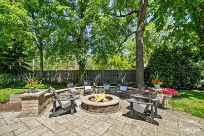 466 Stagecoach Run, Glen Ellyn, IL 60137 - Photo 32