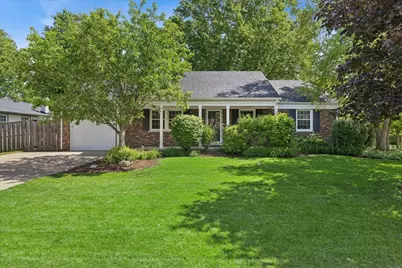 720 Checker Drive, Buffalo Grove, IL 60089 - Photo 1