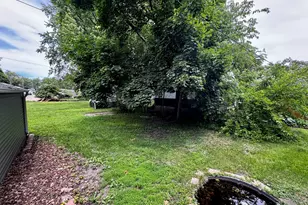 404 4th St, Mendota, IL 61342 - Photo 20