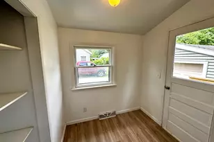 404 4th St, Mendota, IL 61342 - Photo 14