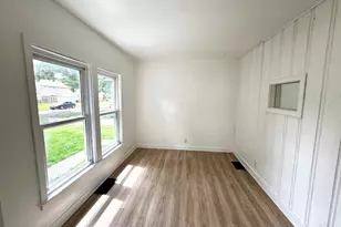 404 4th St, Mendota, IL 61342 - Photo 10