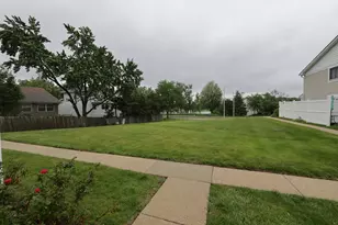 1483 Cornell Ct, Hoffman Estates, IL 60169 - Photo 18