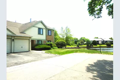 1947 N Brice Court #2, Palatine, IL 60074 - Photo 2