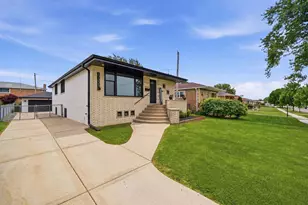 17335 Oleander Ave, Tinley Park, IL 60477 - Photo 2