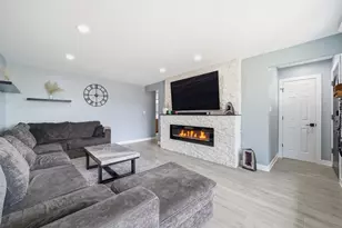 17335 Oleander Ave, Tinley Park, IL 60477 - Photo 4