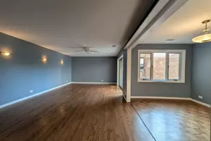 1057 W Pratt Blvd, Chicago, IL 60626 - Photo 10