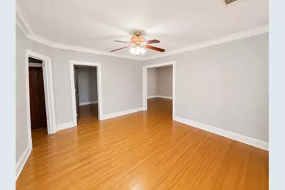 5433 W Melrose Street, Chicago, IL 60641 - Photo 36