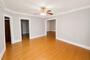 5433 W Melrose St, Chicago, IL 60641 - Photo 36