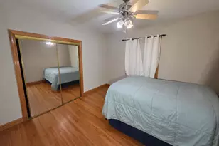 5433 W Melrose St, Chicago, IL 60641 - Photo 20