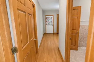5433 W Melrose St, Chicago, IL 60641 - Photo 14