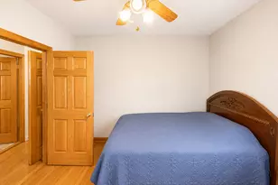 5433 W Melrose St, Chicago, IL 60641 - Photo 22