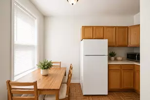 1635 W Morse Ave, Chicago, IL 60626 - Photo 4