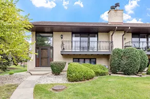15602 Violet Ct, Orland Park, IL 60462 - Photo 1