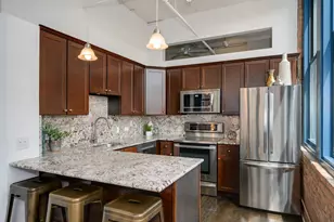 124 W Polk St, Chicago, IL 60605 - Photo 10