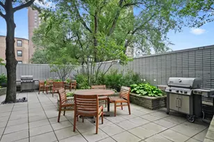 3600 N Lake Shore Dr, Chicago, IL 60613 - Photo 32